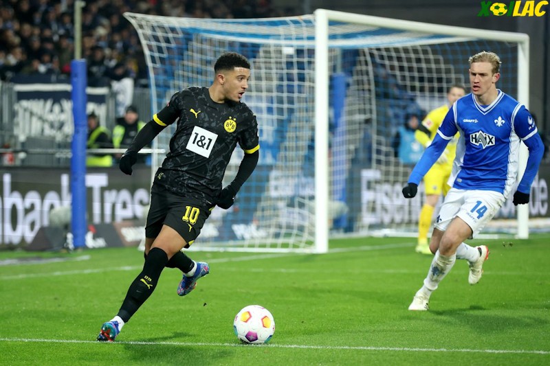 Dortmund đối đầu với Darmstadt Dortmund đối đầu với Darmstadt